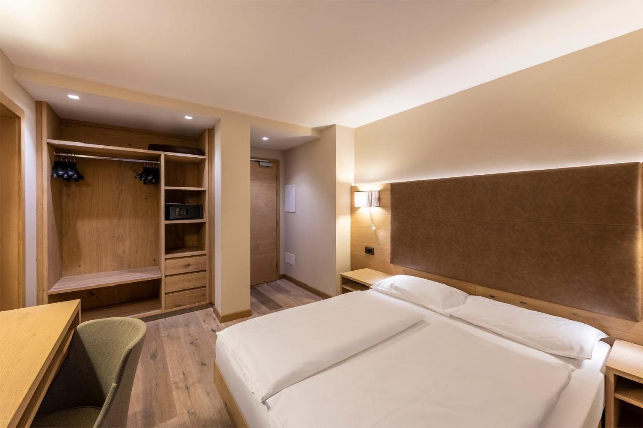 Design & Suite Hotel Ciarnadoi Виго-ди-Фасса Экстерьер фото
